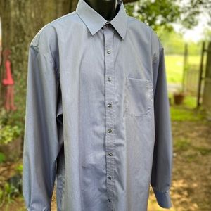 Tasso Elba long sleeve mens dress shirt. Regular fit, non-iron 100% Egyptian Cot